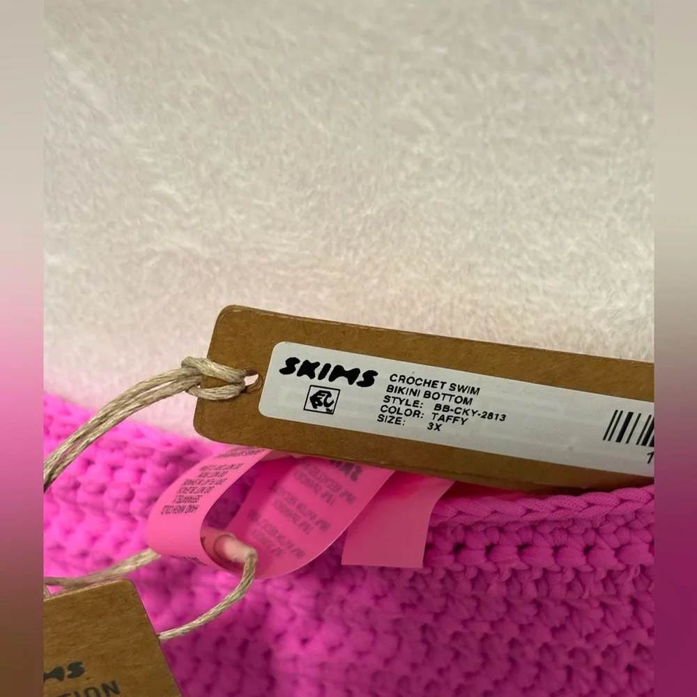 SKIMS PINK CROCHET SWIM TIE BOTTOMS / NWT